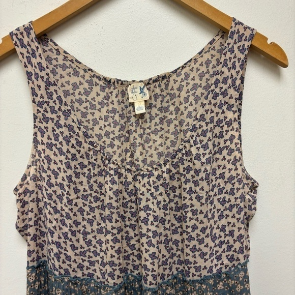 Edme & Esyllte Boho Swing Top - Picture 5 of 10